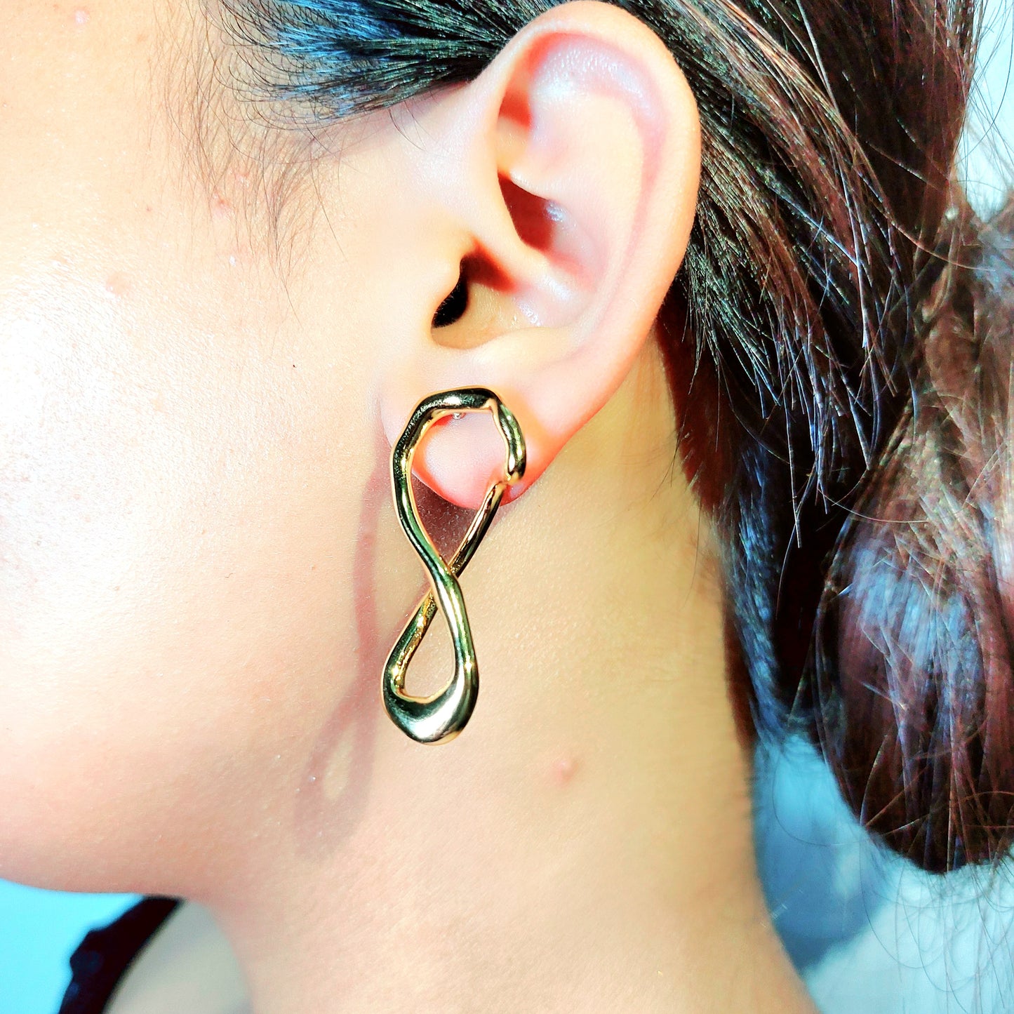 Abstract infinity earring