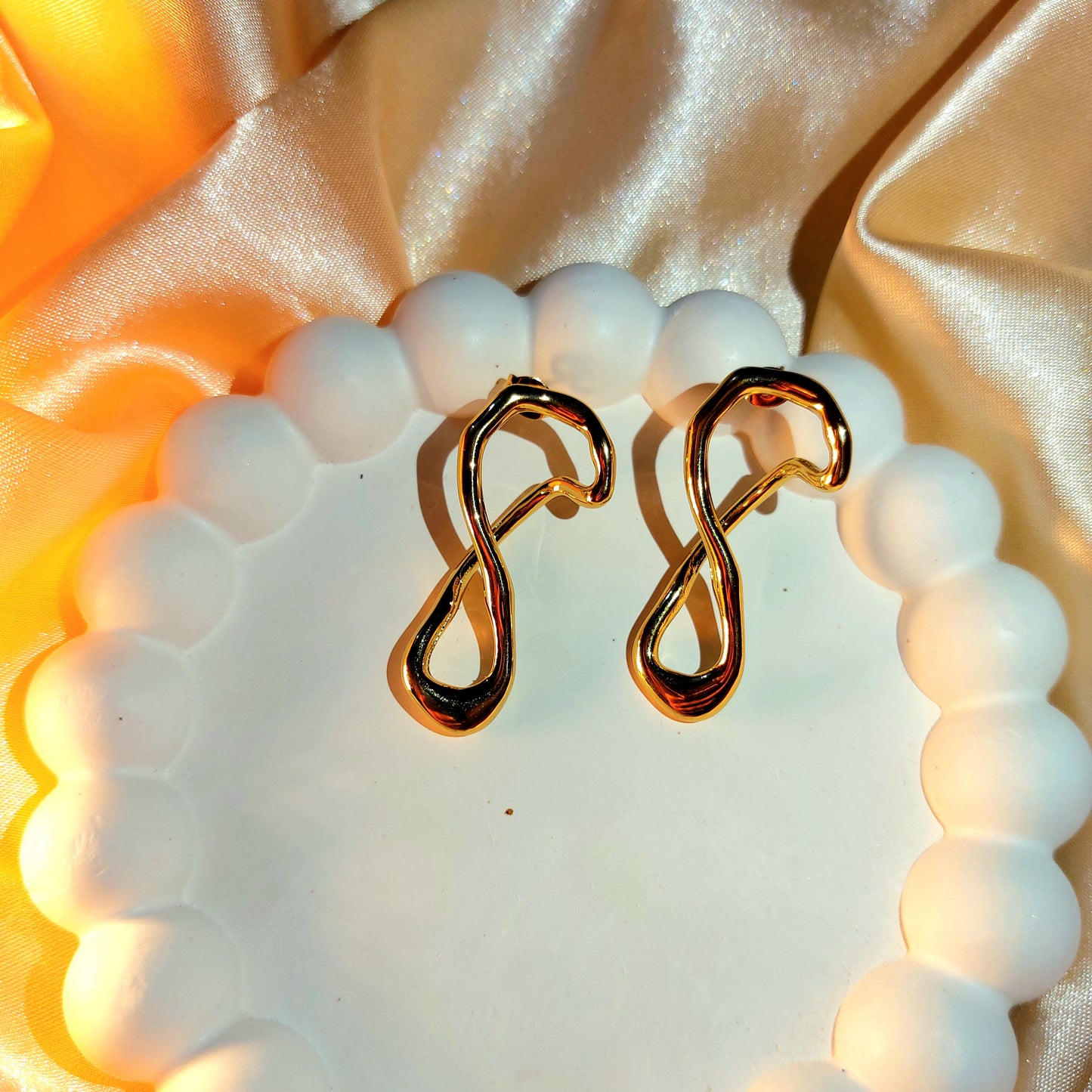 Abstract infinity earring