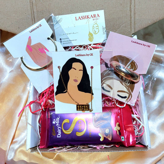 Slay and sparkle hamper box